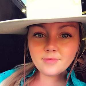 Meet your Posher, Bailey